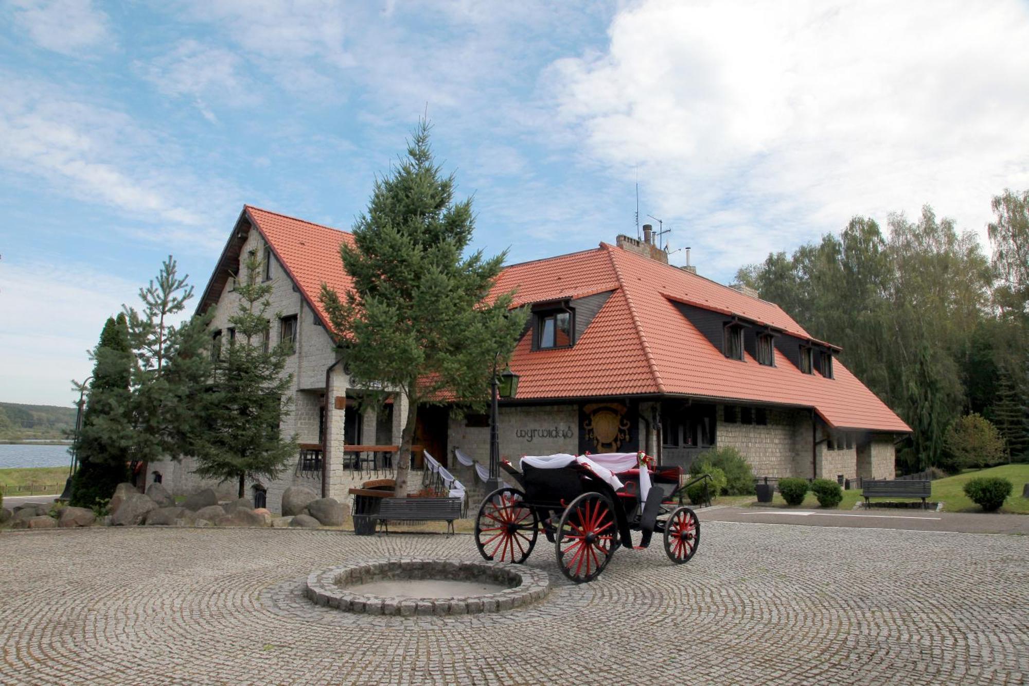 Hotel Wyrwidab Chodzież Exterior foto